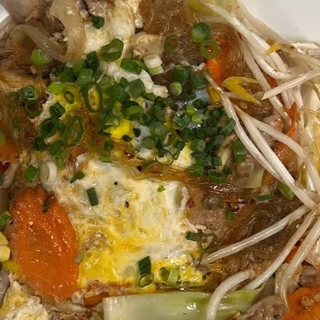 Pad Woon Sen.